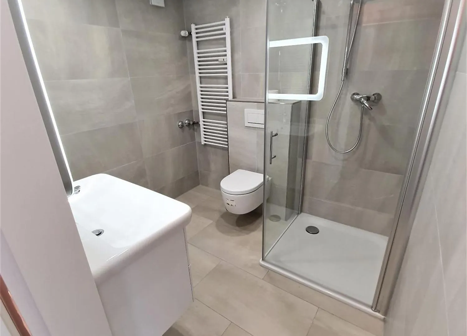 דירה מירבוש Luxusappartement